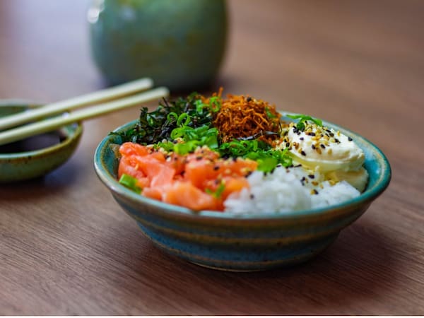 Poke Salmão Crispys